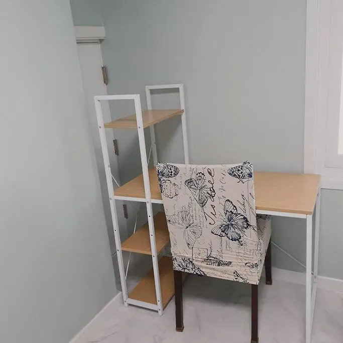 'Seongbuk Castle Suites' 5 Bedroom, Castle-Wall View, Σεούλ Διαμέρισμα